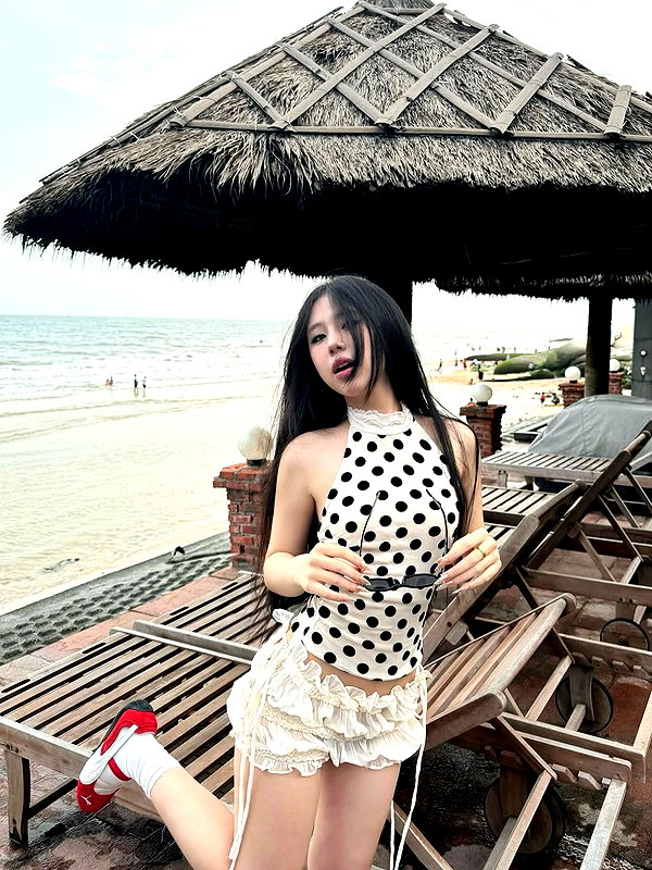 lyhythuedoxinh instagram image archive image