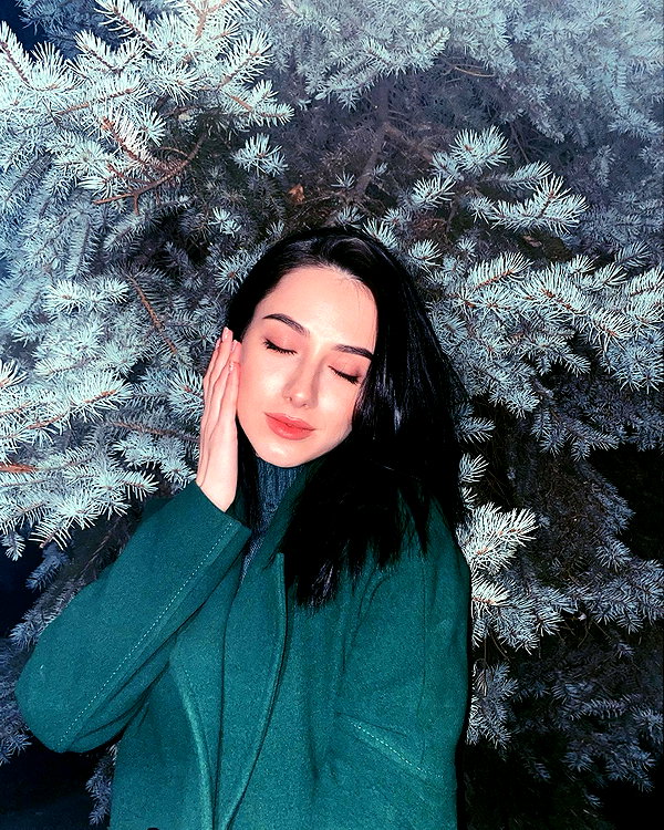 marii.a_v instagram image archive image