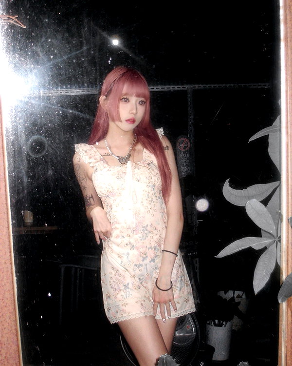 nixqq.425_ instagram image archive image