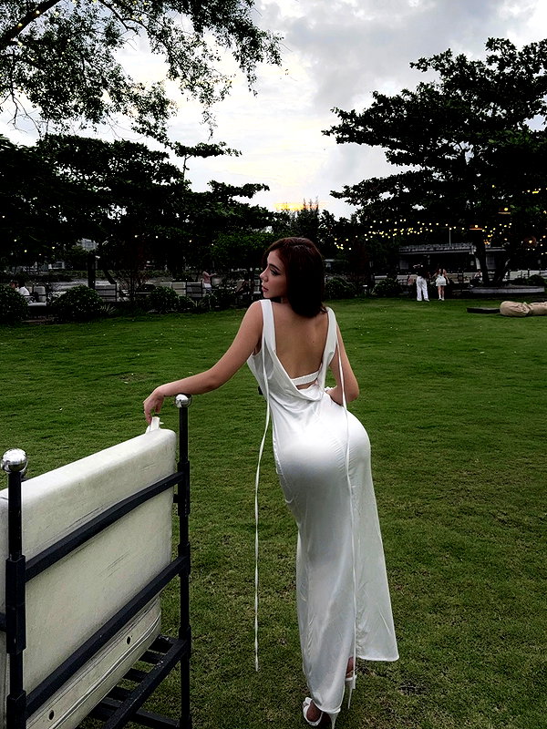 lyhythuedoxinh instagram image archive image