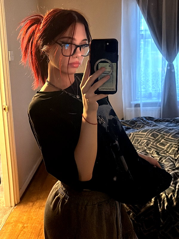 _roniira instagram image archive image