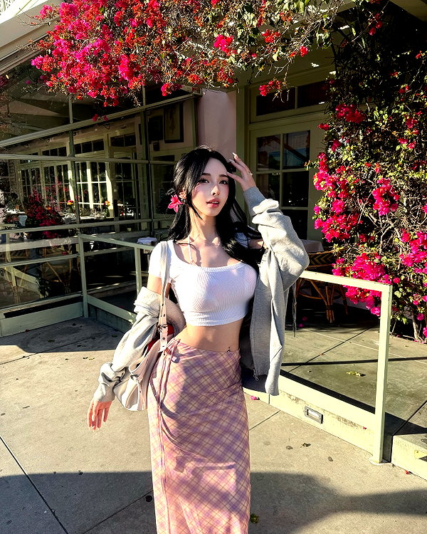 yuna_1_27 instagram image archive image