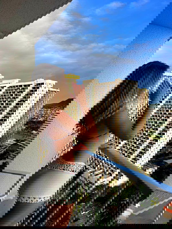 ellamwatts_ ellamwatts_ archive image