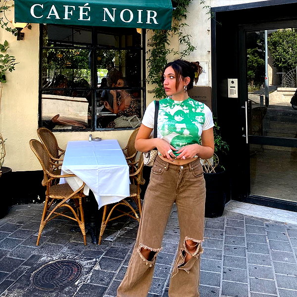 romi_henenson instagram image archive image