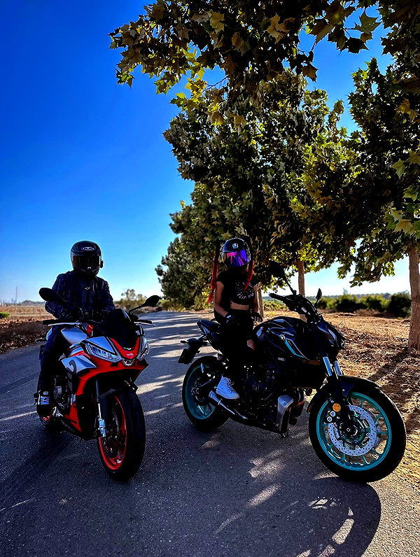 shanidahan7 instagram image archive image