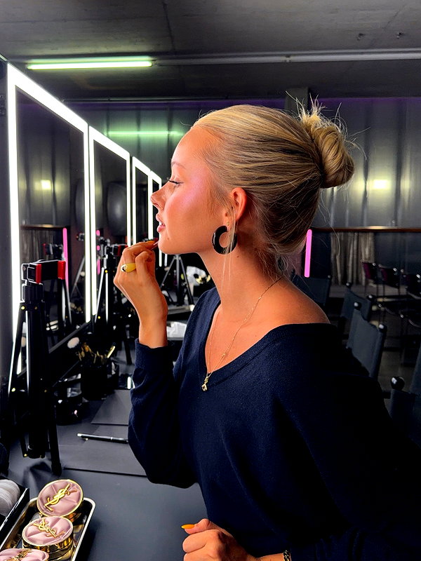 lilih instagram image archive image