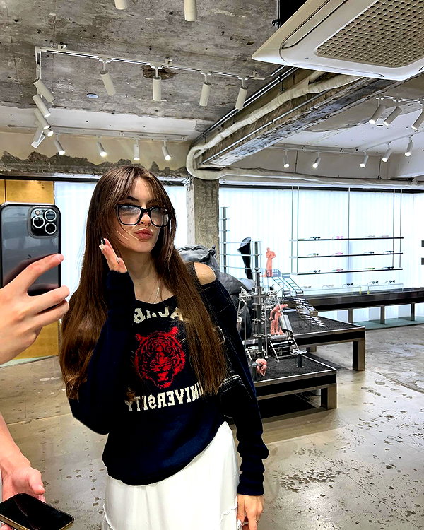 lollinski instagram image archive image