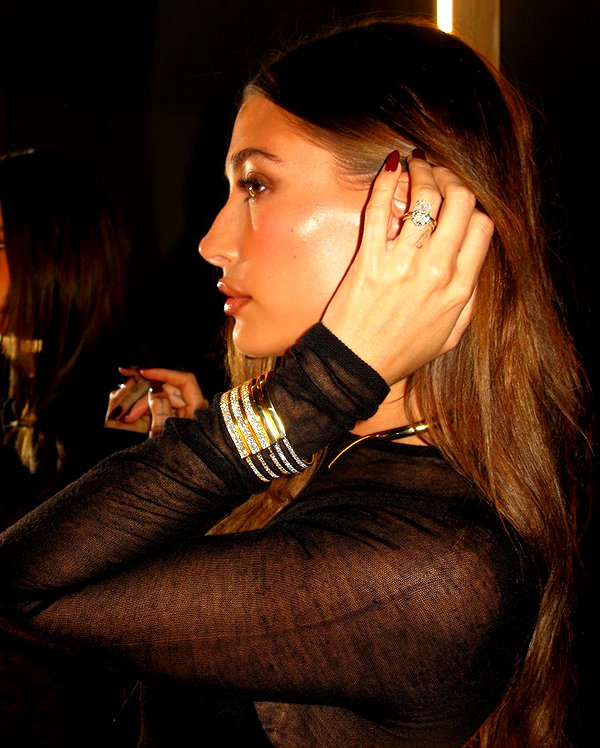 haileybieber instagram image archive image