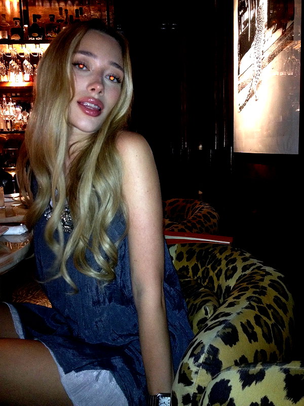 avestanova instagram image archive image