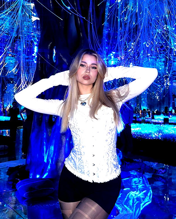 ariseviss instagram image archive image