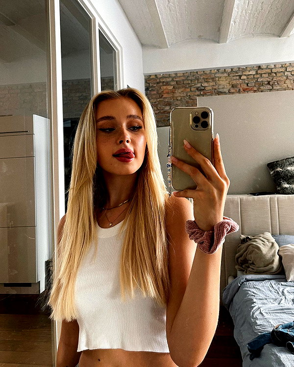 lilih instagram image archive image