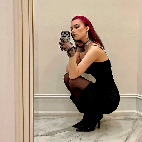 eva.mosevichhh instagram image archive image