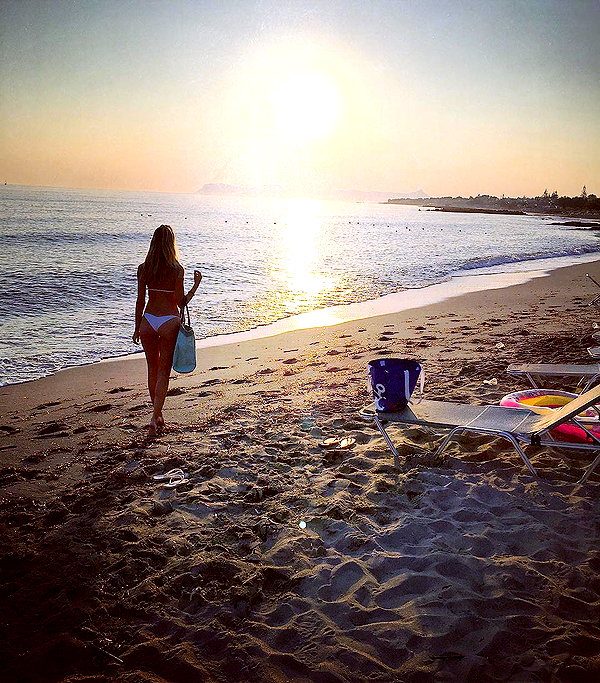 barzomer instagram image archive image