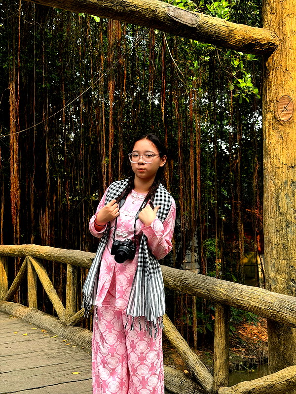 lyhythuedoxinh instagram image archive image