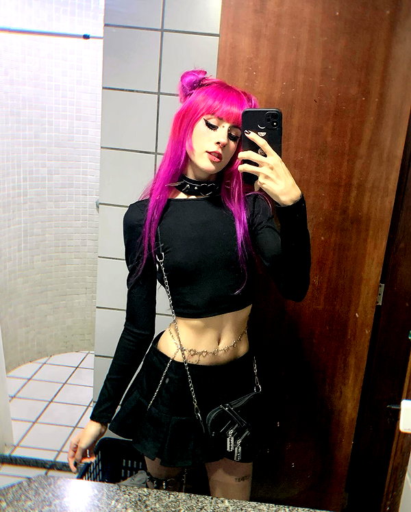 jadelaverne instagram image archive image