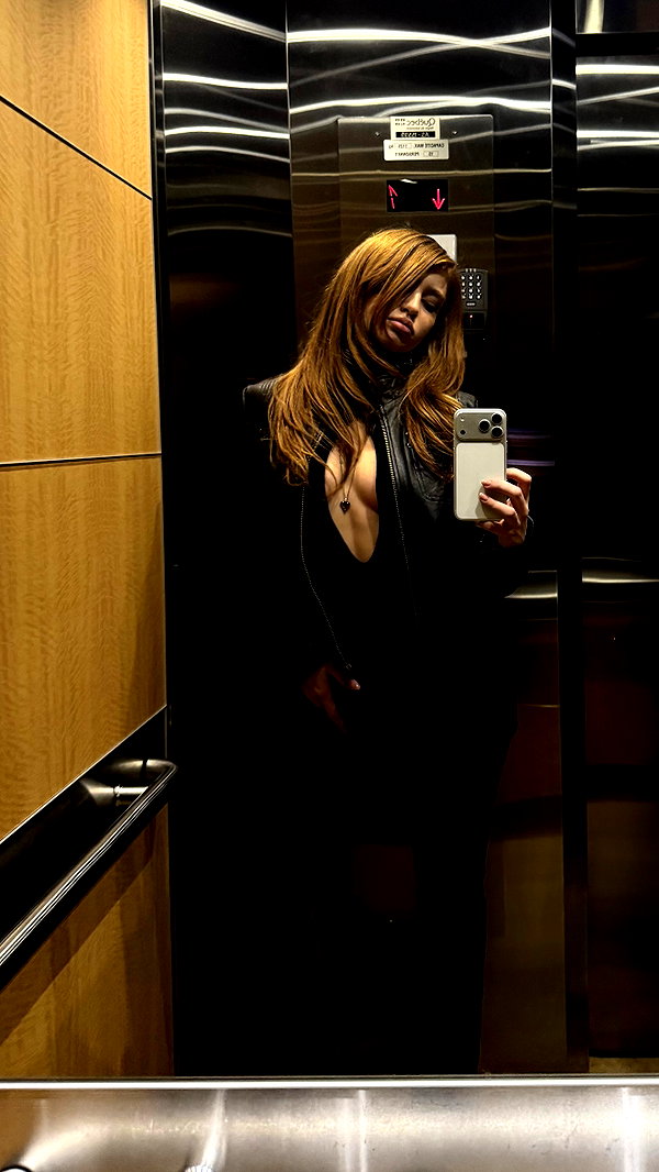 renatarrii instagram image archive image