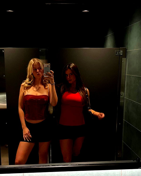 isabella.lauren instagram image archive image