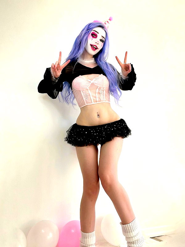 danielle.mercedie instagram image archive image