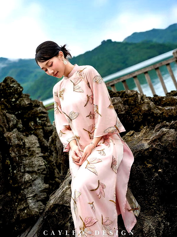 lyhythuedoxinh instagram image archive image