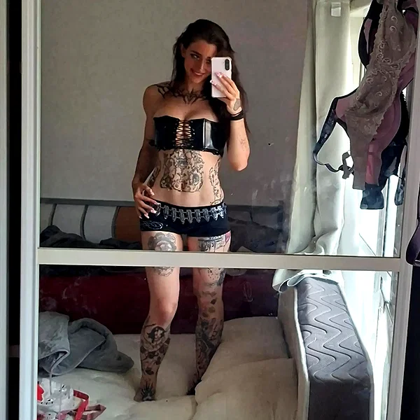 shayli_or instagram image archive image