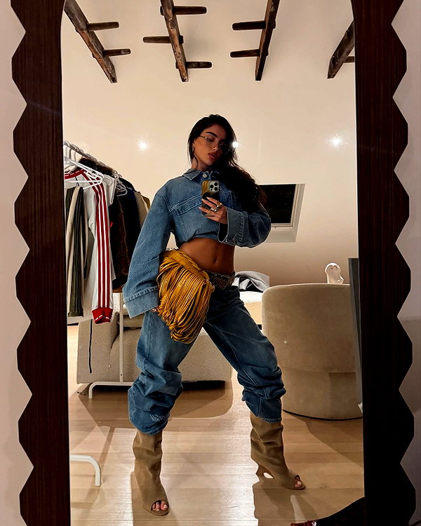 ellachristo instagram image archive image