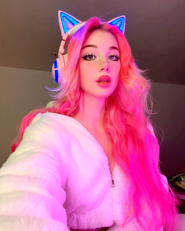 danielle.mercedie instagram image archive image