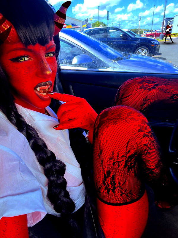 ki.re.ina instagram image archive image