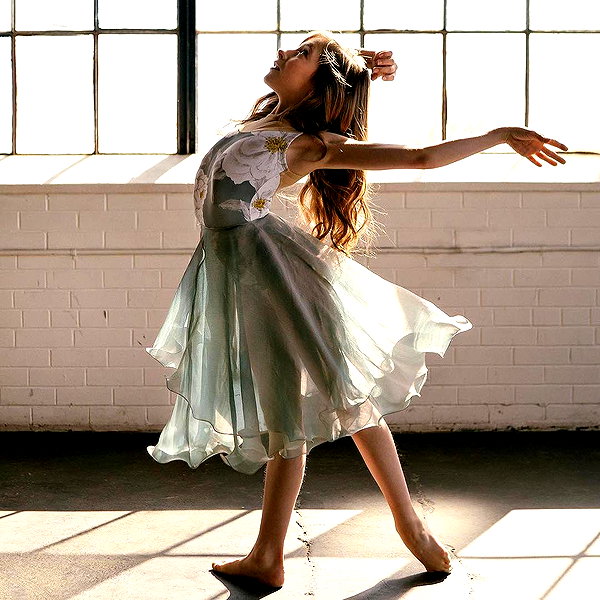 ellianawalmsley instagram image archive image