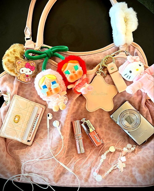 joycee.e instagram image archive image