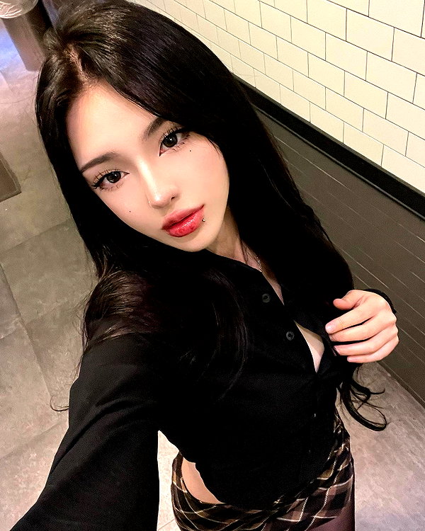 yuna_1_27 instagram image archive image