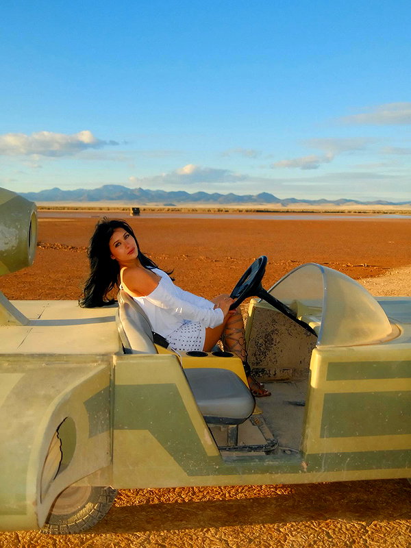 ellianawalmsley instagram image archive image