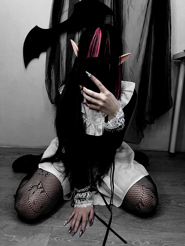 glowmoonshorty instagram image archive image