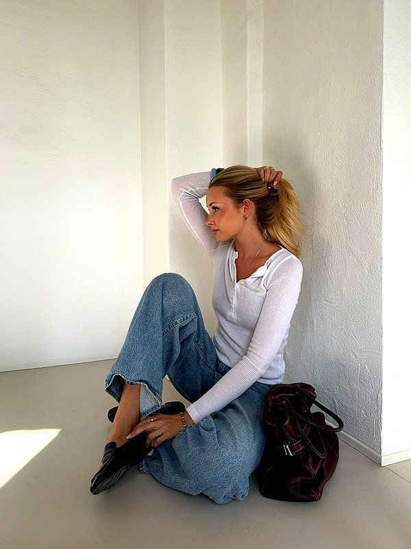 lilih instagram image archive image