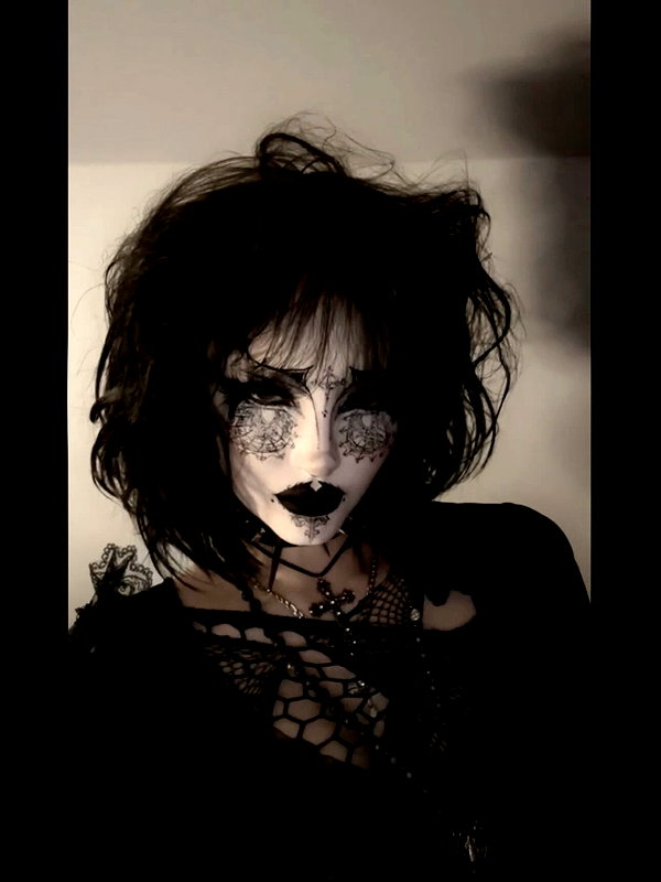 darkblueyoshii instagram image archive image