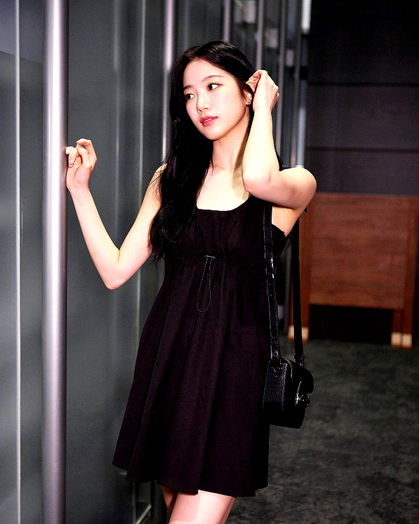 zuhazana instagram image archive image