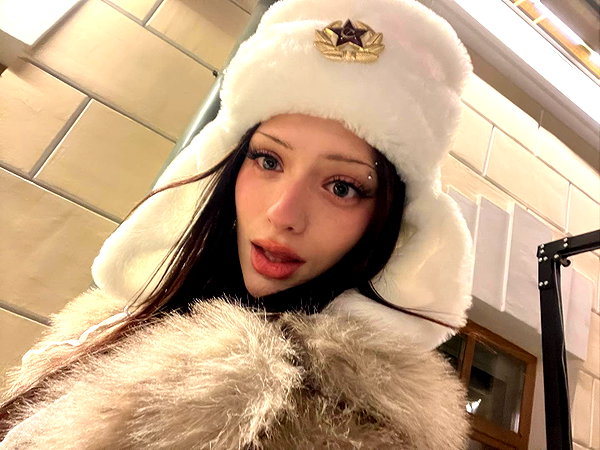 chrisstinalekss instagram image archive image
