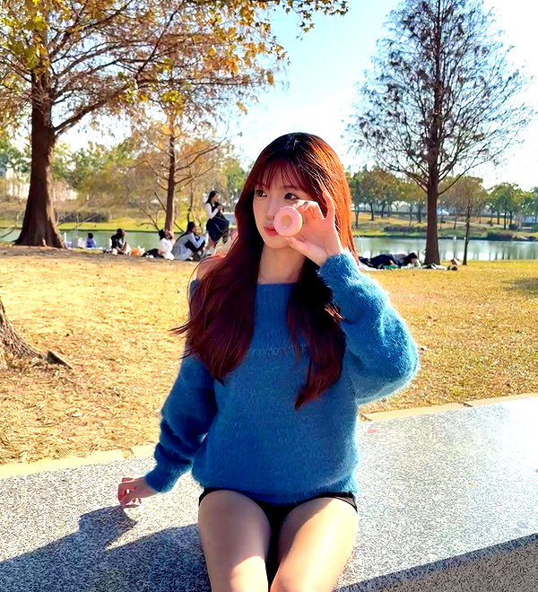 hxuann1 instagram image archive image
