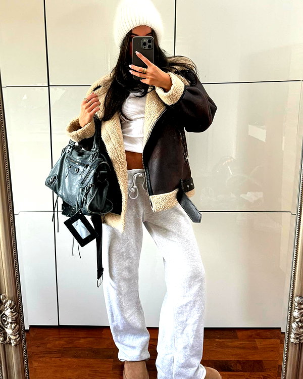 zoeliss instagram image archive image