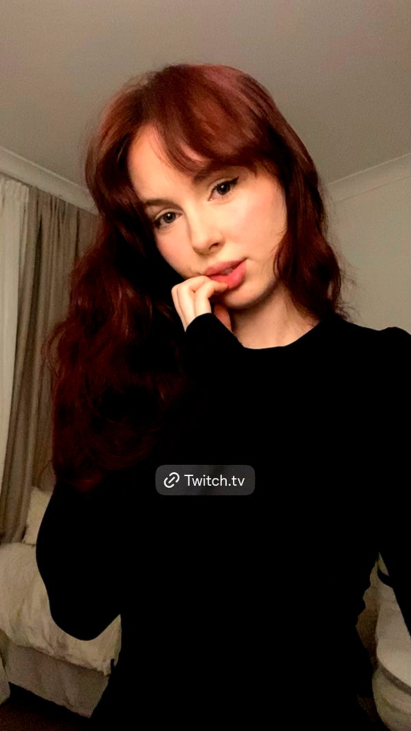 danielledawnnn archive image