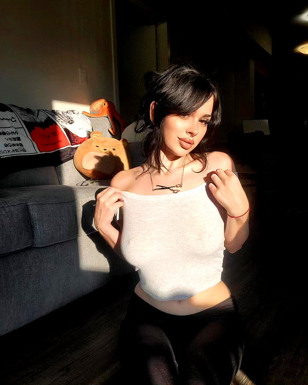rixiadigivolved instagram image archive image