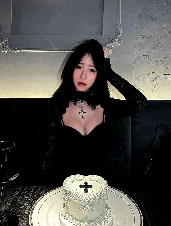 nnxinn_ instagram image archive image