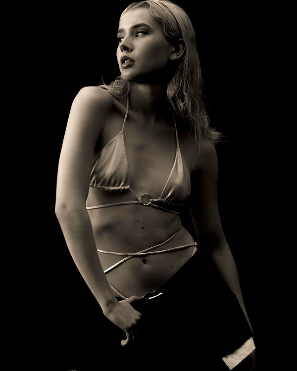 girlcalledluca instagram image archive image