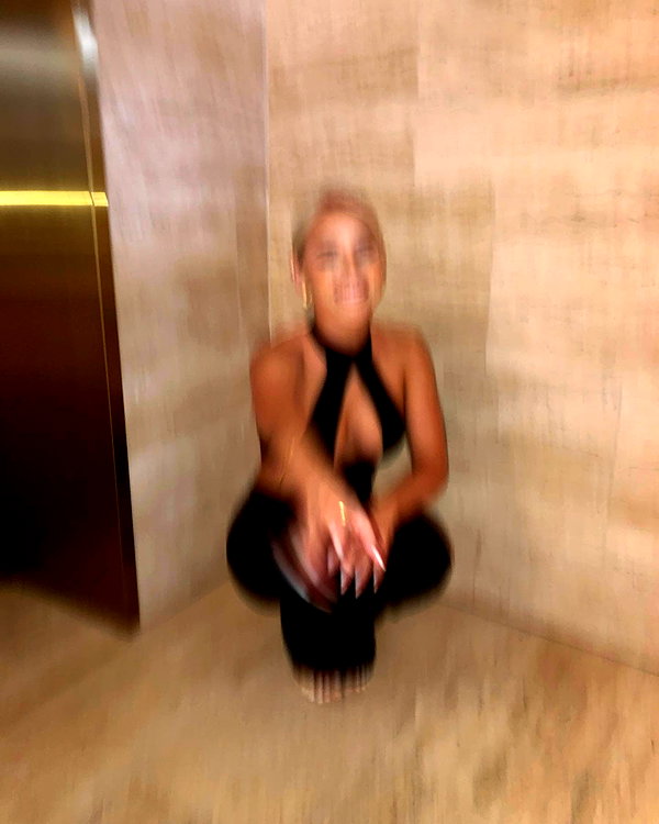 allieauton instagram image archive image
