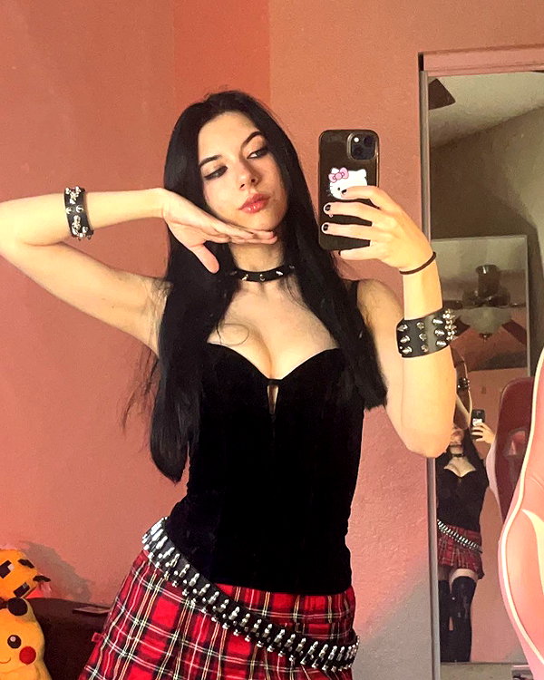 aveziezz instagram image archive image