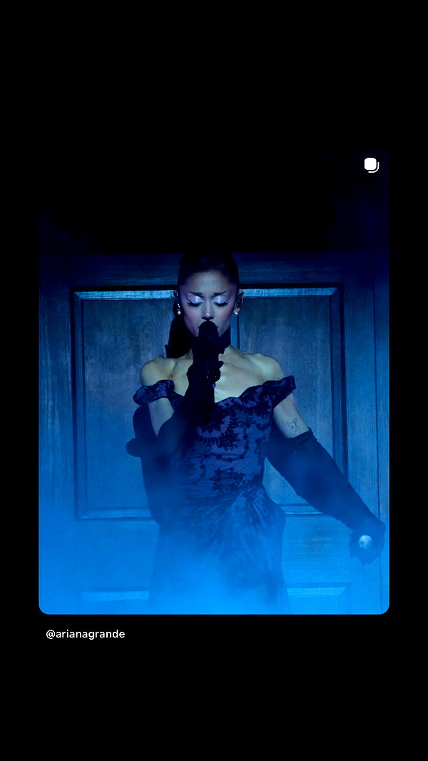 arianagrande instagram image archive image