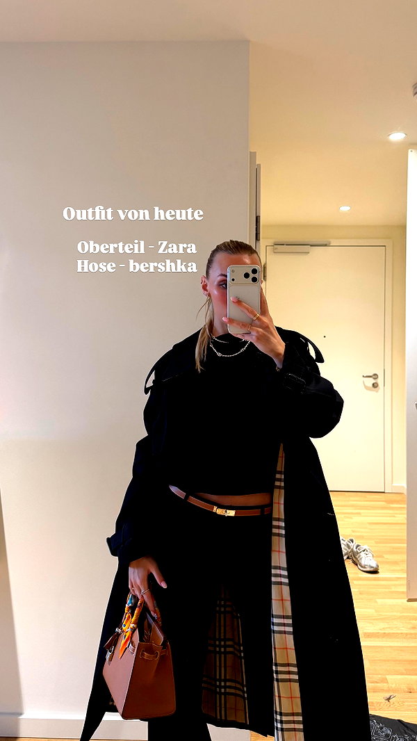 alexis.blond instagram image archive image