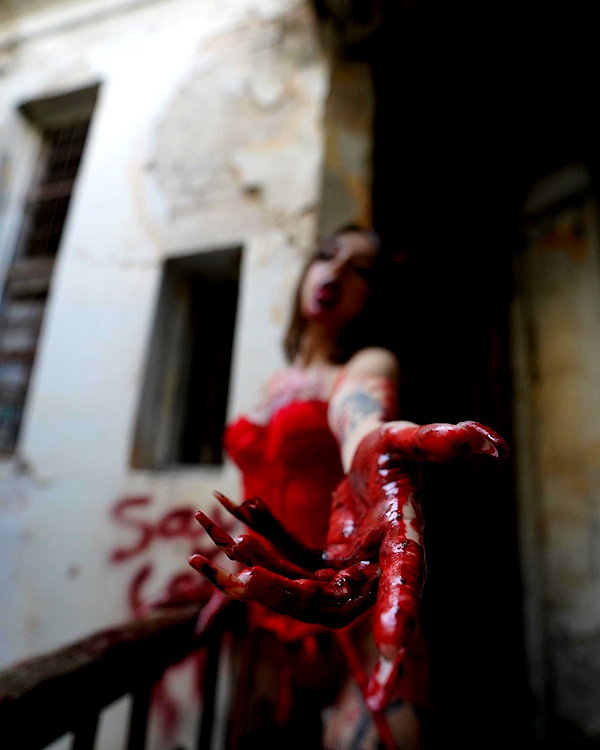 karin_orhov instagram image archive image
