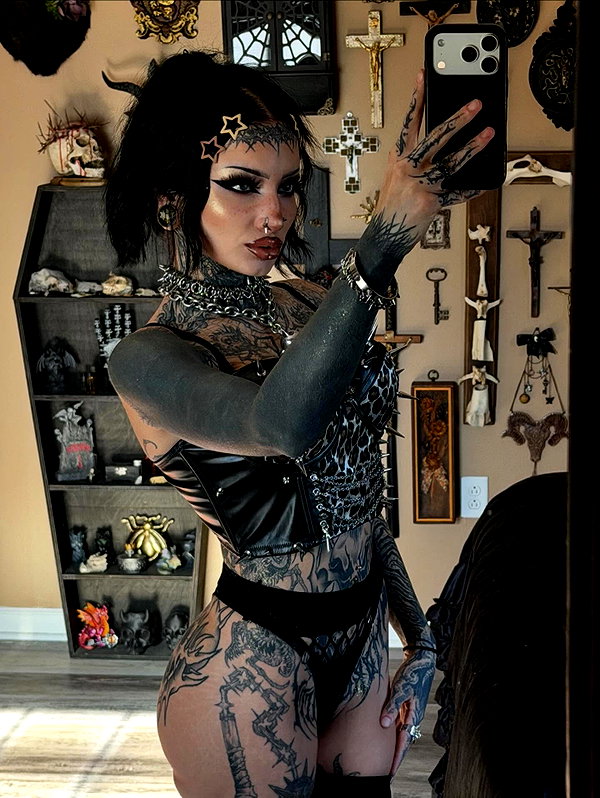 m0rguekittyy m0rguekittyy archive image