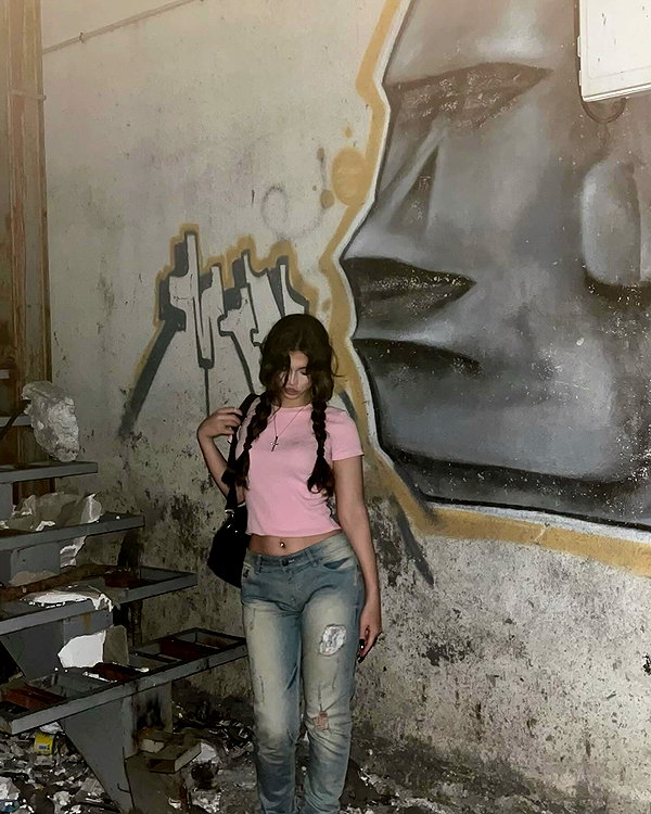 sana.8g instagram image archive image
