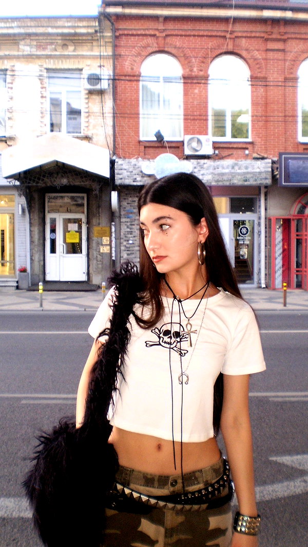 zarinamartinna archive image